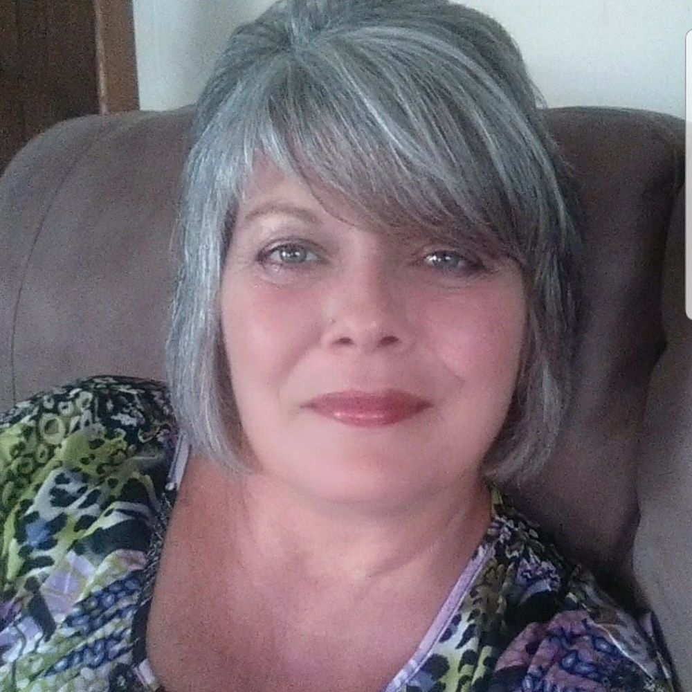 Meet your Posher, Tina